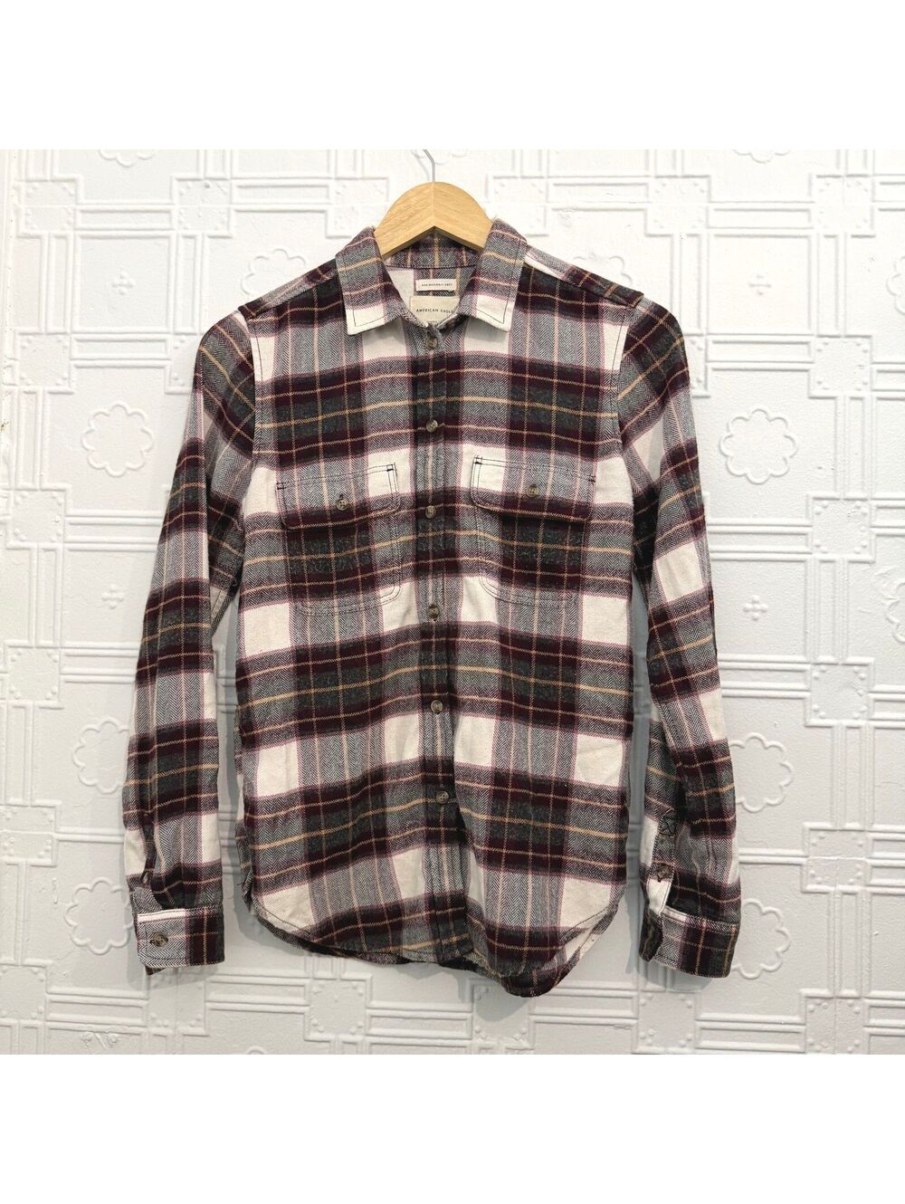 American Eagle Ahh-Mazingly Soft Plaid Flannel Button Down XS